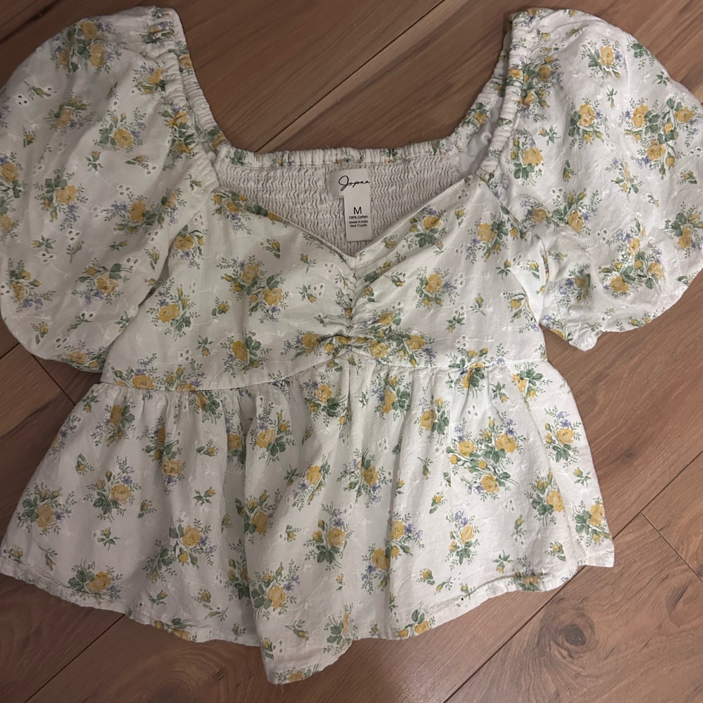 Floral Puff Sleeve Top
